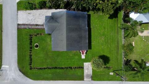 1566 NW 9th Avenue, Stuart FL - photo 7 of 31