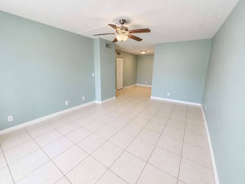 2 bedroom Condominium at 3253 NW 104th Avenue, Springs Park Condo, Coral Springs — photo 4