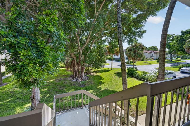 2 bedroom Condominium at 21501 Juego Circle #29 F, Vistas Of Boca Lago Condo, Boca Raton — photo 3