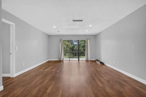 21501 Juego Circle #29 F, Boca Raton FL - photo 15 of 48