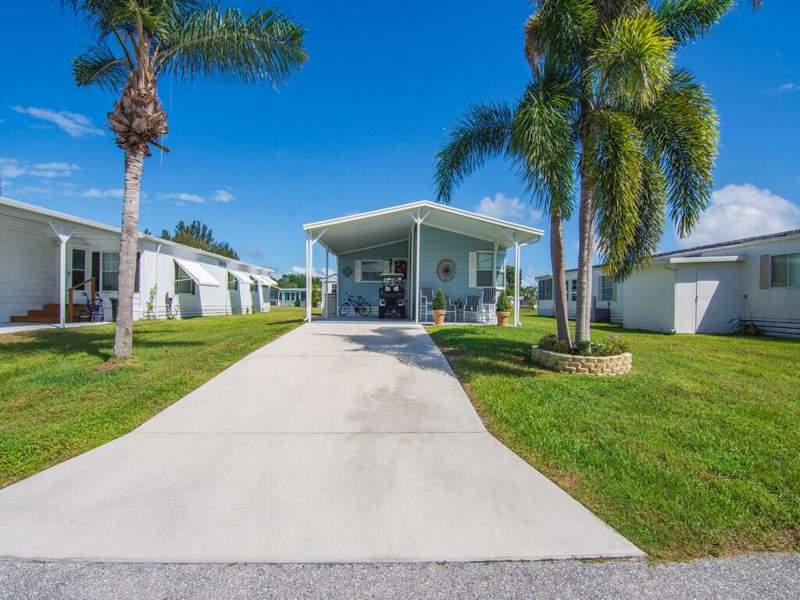 2 bedroom Manufactured Home at 5 Oliva Road, Spanish Lakes Golf Village, Port St. Lucie — photo 4