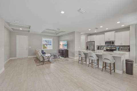 1946 SW Leafy Road, Port St. Lucie FL - photo 14 of 55