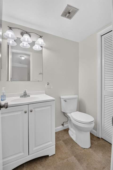2192 NE 1st Way #104, Boynton Beach FL - photo 15 of 35