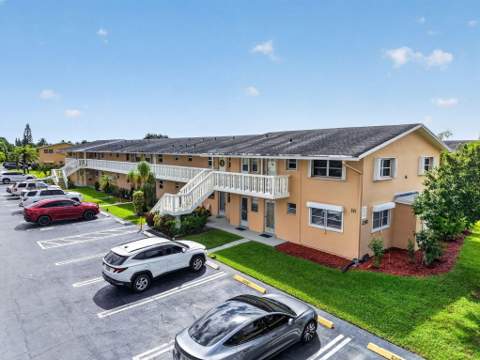 2192 NE 1st Way #104, Boynton Beach FL - photo 19 of 35