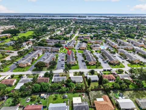 2192 NE 1st Way #104, Boynton Beach FL - photo 22 of 35