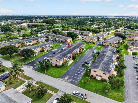 2192 NE 1st Way #104, Boynton Beach FL - photo 24 of 35