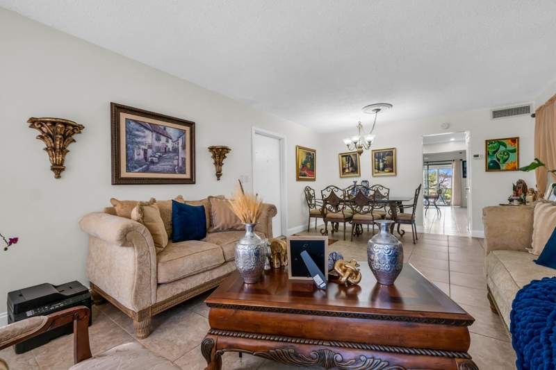 3 bedroom Condominium at 3111 Coral Springs Drive #213, Springs Colony Club Condo, Coral Springs — photo 5