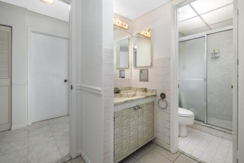 5373 SE Miles Grant Road #108, Stuart FL - photo 19 of 42
