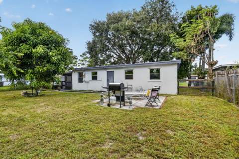 3842 Ocala Road, Lake Worth FL - photo 23 of 27
