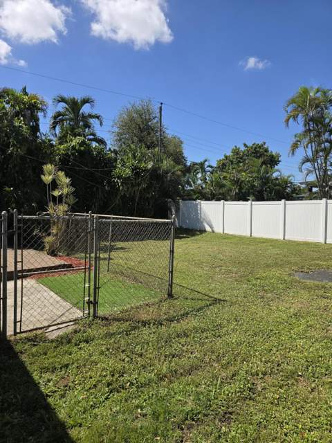 6840 SW 16th Street, Pembroke Pines FL - photo 9 of 33