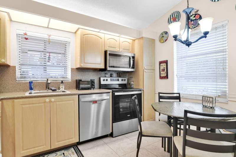 2 bedroom Villa at 8955 Sunscape Lane, Whisper Walk Condos, Boca Raton — photo 2