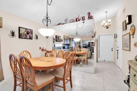 8955 Sunscape Lane, Boca Raton FL - photo 9 of 63