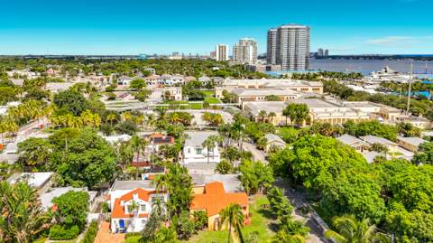 427 37th Street, West Palm Beach FL - photo 6 of 41