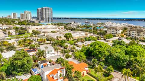 427 37th Street, West Palm Beach FL - photo 7 of 41