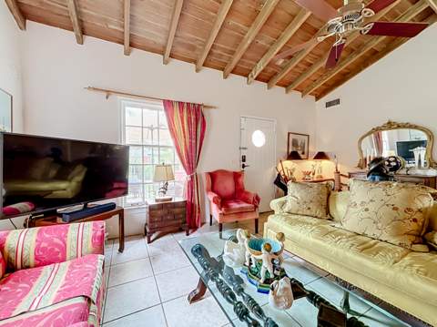 427 37th Street, West Palm Beach FL - photo 11 of 41