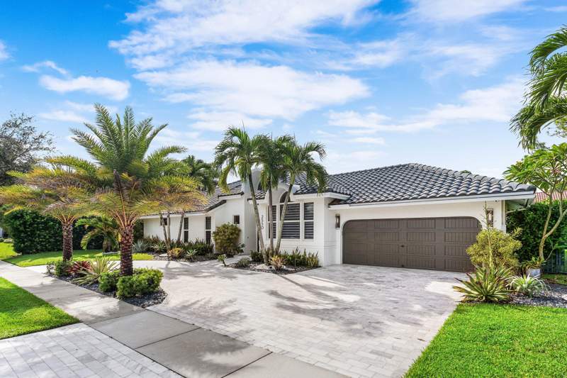 5 bedroom Single Family Residence at 2550 NW 28th Street, New Floresta , Boca Raton — photo 4