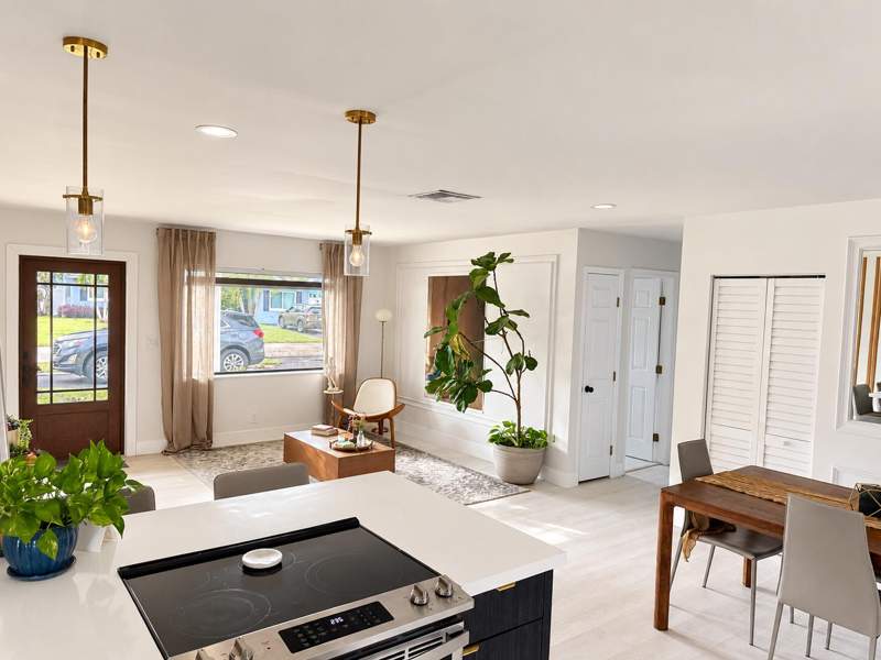 4 bedroom Single Family Residence at 3958 NW 19th Avenue, Royal Palm Acres Sec 6, Oakland Park — photo 3