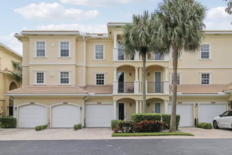 3 bedroom Condominium at 12655 SE Old Cypress Drive, Tranquility Condo, Hobe Sound — photo 4