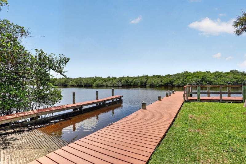 1 bedroom Condominium at 270 SW South River Drive #204, South River Village Condo, Stuart — photo 2