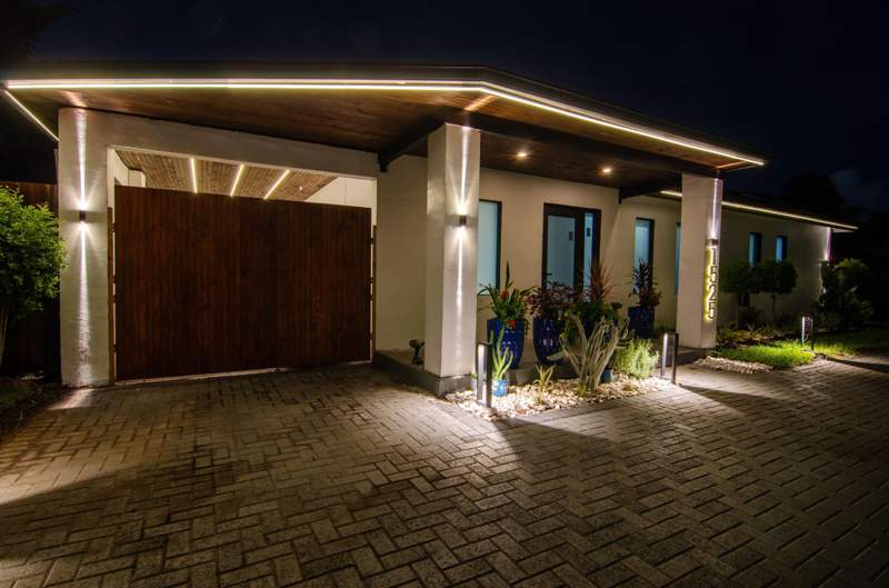 2 bedroom Single Family Residence at 1525 NE 27th Street, Middle River Estates, Wilton Manors — photo 5