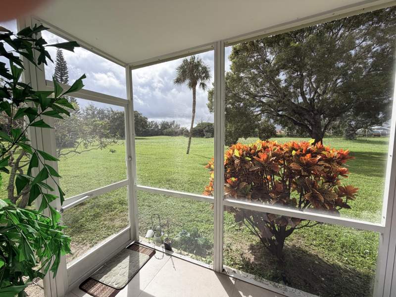 2 bedroom Condominium at 6161 NW 2nd Avenue #123, Boca Teeca, Boca Raton — photo 2