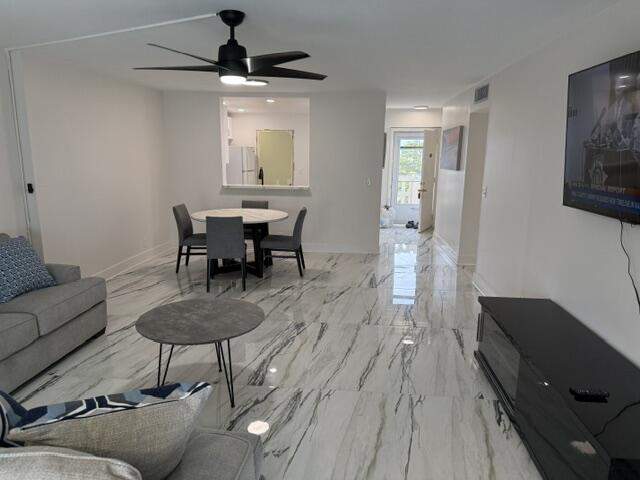 2 bedroom Condominium at 205 SE 11th Terrace #405, Meadowbrook Lakes Condo, Dania Beach — photo 2
