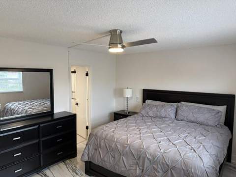 205 SE 11th Terrace #405, Dania Beach FL - photo 6 of 7