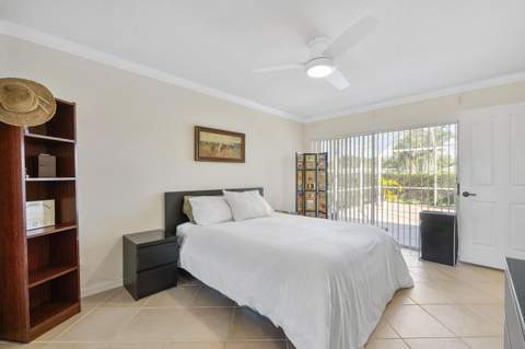 9041 Sun Terrace Circle #A, West Palm Beach FL - photo 8 of 17