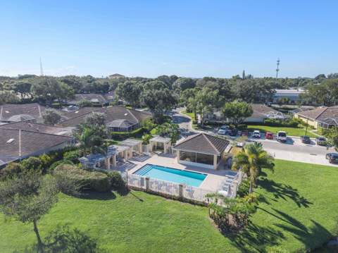 9041 Sun Terrace Circle #A, West Palm Beach FL - photo 16 of 17