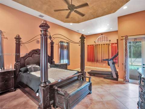 19462 Saturnia Lakes Drive, Boca Raton FL - photo 14 of 35