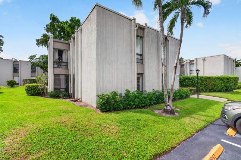 2 bedroom Condominium at 6534 Spring Bottom Way #124, Woodhaven Condo, Boca Raton — photo 4