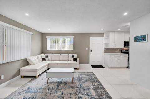 921 NW 14th Street, Fort Lauderdale FL - photo 7 of 80