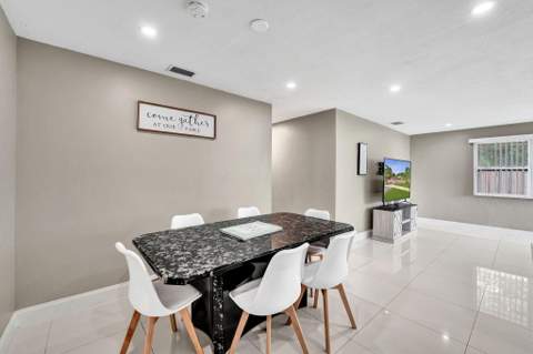 921 NW 14th Street, Fort Lauderdale FL - photo 17 of 80