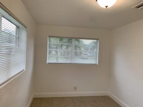 6211 NW 12th Street, Sunrise FL - photo 6 of 34
