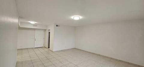 12005 Poinciana Boulevard #102, Royal Palm Beach FL - photo 9 of 67