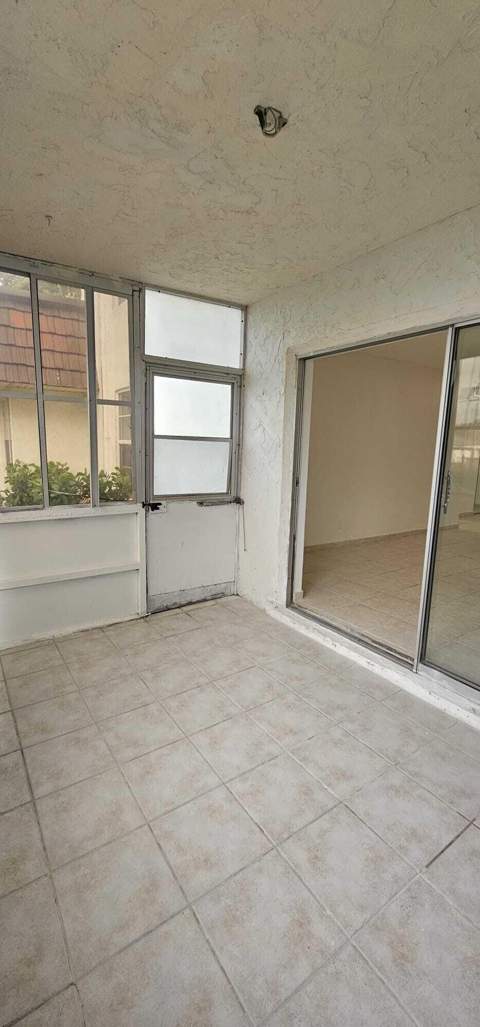 12005 Poinciana Boulevard #102, Royal Palm Beach FL - photo 20 of 67