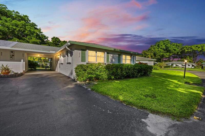 2 bedroom Condominium at 853 Meadowlark Lane #853, Country Manors, Delray Beach — photo 3