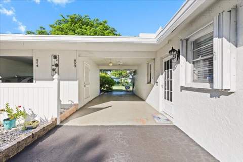 853 Meadowlark Lane #853, Delray Beach FL - photo 6 of 37