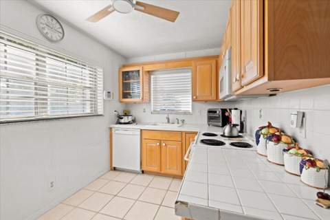 853 Meadowlark Lane #853, Delray Beach FL - photo 13 of 37