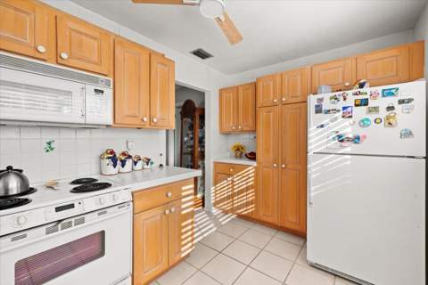 853 Meadowlark Lane #853, Delray Beach FL - photo 15 of 37