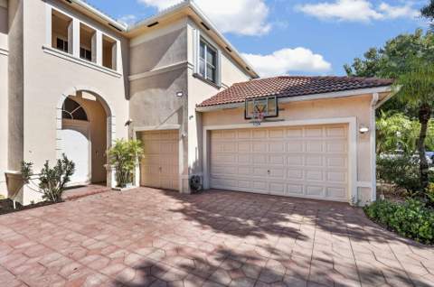 1217 Creekside Drive, Wellington FL - photo 11 of 116