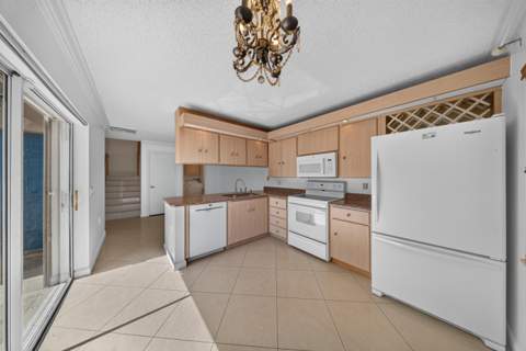 3361 SW Sunset Trace Circle, Palm City FL - photo 10 of 40