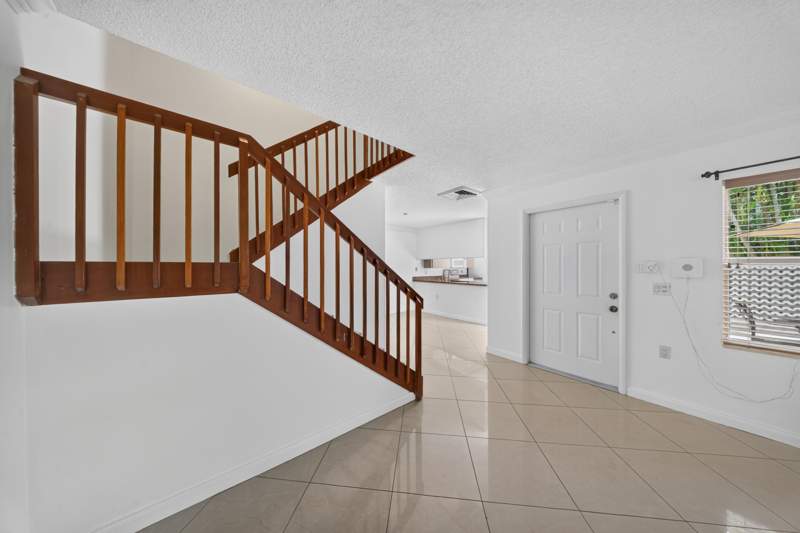 2 bedroom Townhouse at 3361 SW Sunset Trace Circle, Stamford At Sunset Trace (Aka Martin Downs Plat 36, Palm City — photo 5