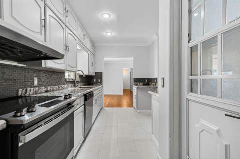 2317 NE 12th Street, Fort Lauderdale FL - photo 11 of 56