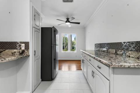 2317 NE 12th Street, Fort Lauderdale FL - photo 12 of 56