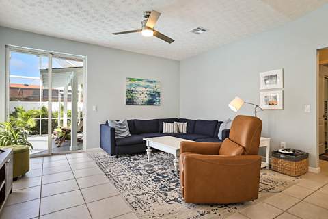 3210 SE Otis Lane, Port St. Lucie FL - photo 7 of 36
