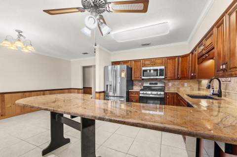 3324 Sunrise Boulevard, Fort Pierce FL - photo 8 of 35