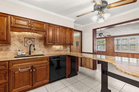 3324 Sunrise Boulevard, Fort Pierce FL - photo 10 of 35