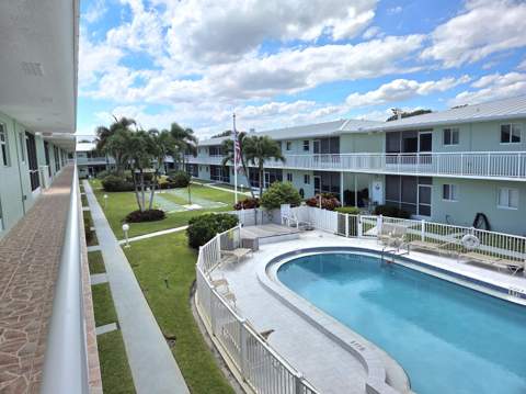 2100 NE 38th Street #110, Lighthouse Point FL - photo 20 of 29