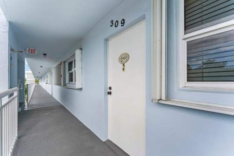 2004 S Federal Highway #309, Boynton Beach FL - photo 19 of 26